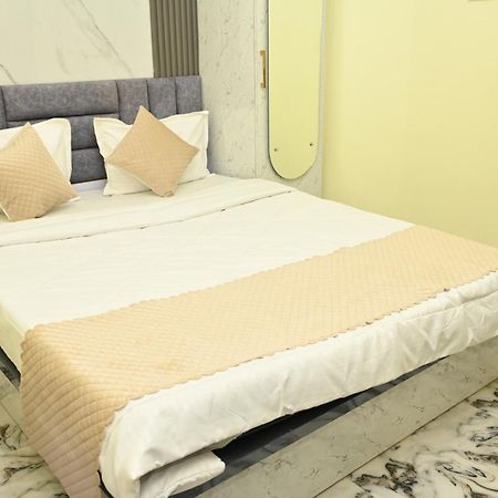 The Vintage Plaza Hotel Baripada Ngoại thất bức ảnh