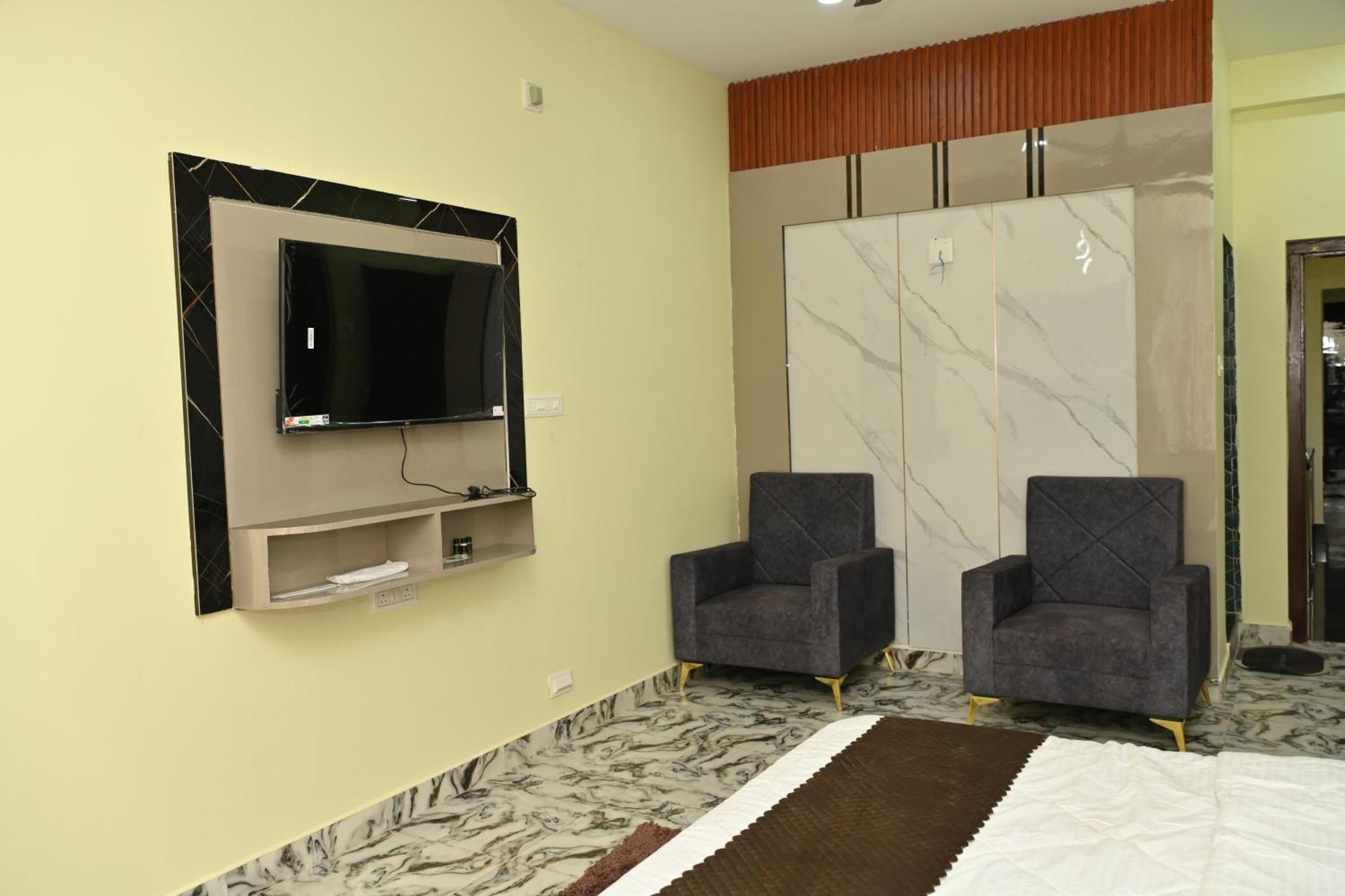 The Vintage Plaza Hotel Baripada Ngoại thất bức ảnh
